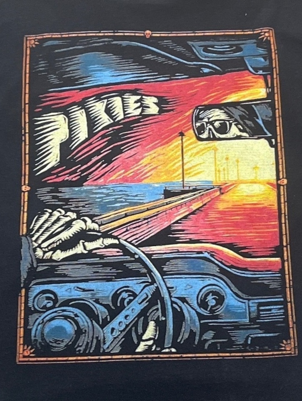 Pixies Preowned Medium T-shirt